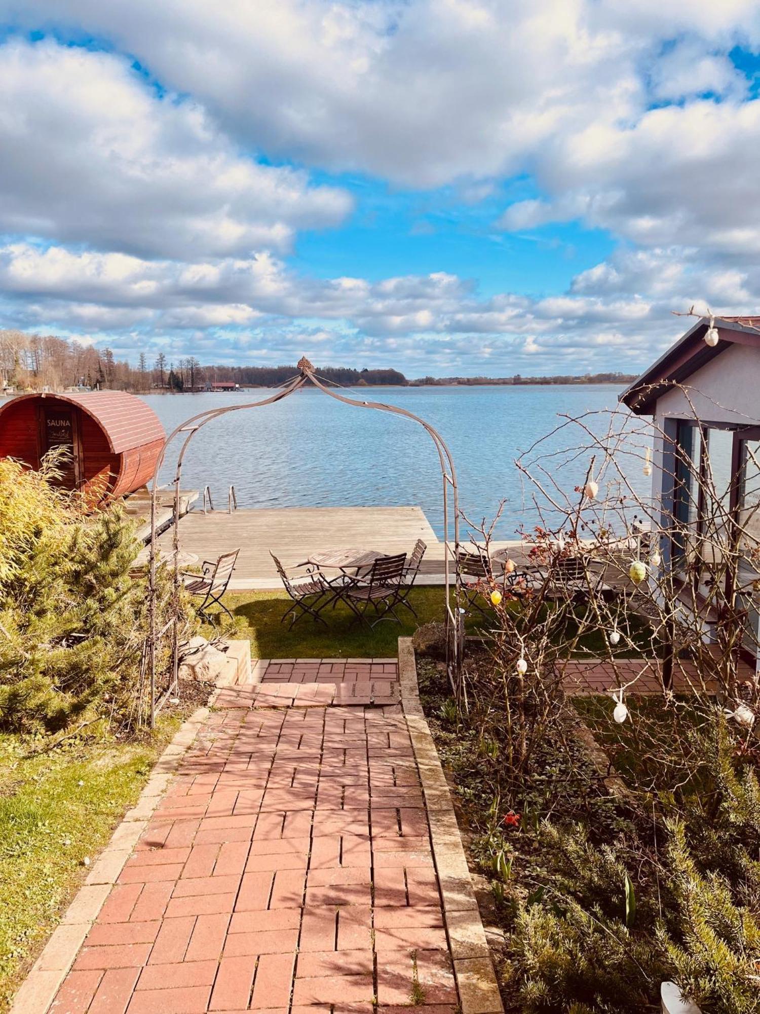 Hotel Inselhof Малхов Екстериор снимка